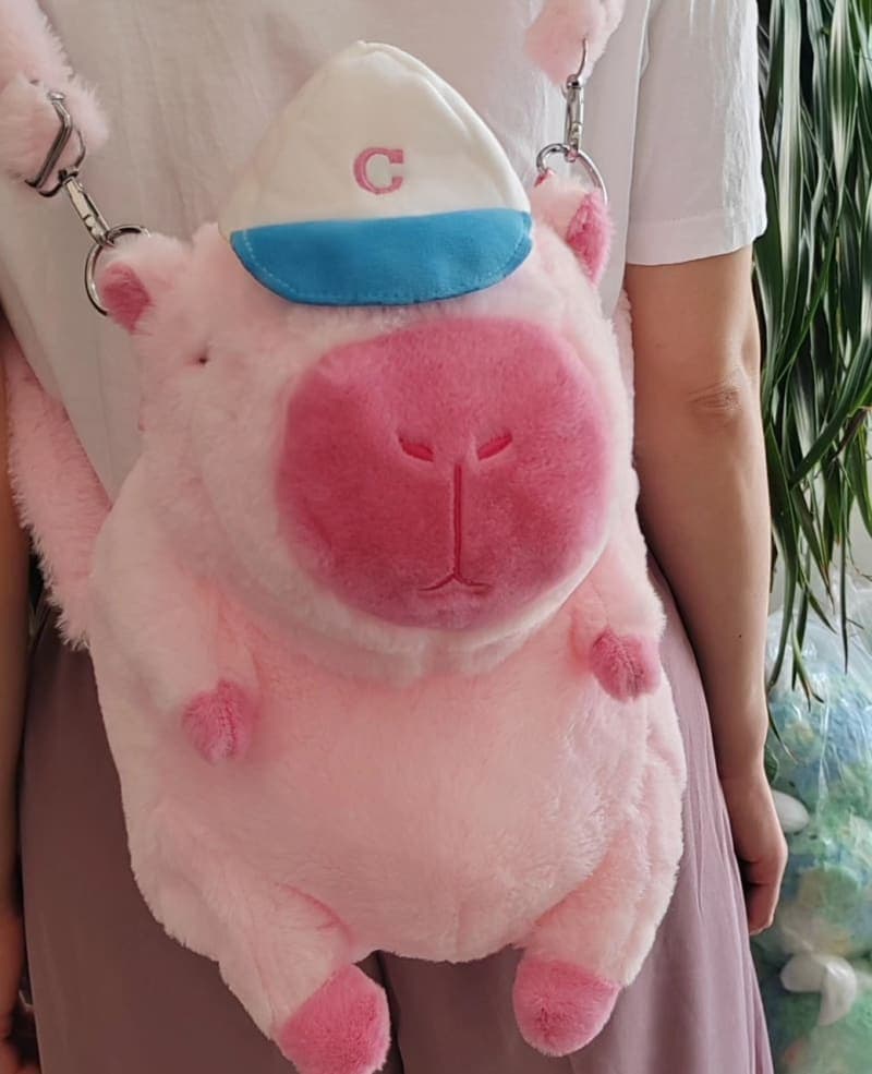 balo capybara hồng